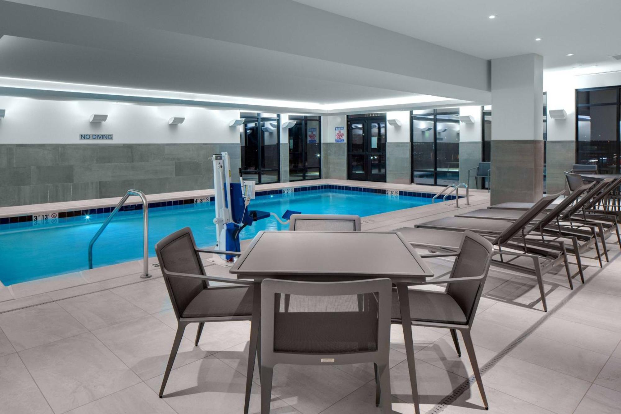 Courtyard By Marriott Jefferson City Eksteriør billede